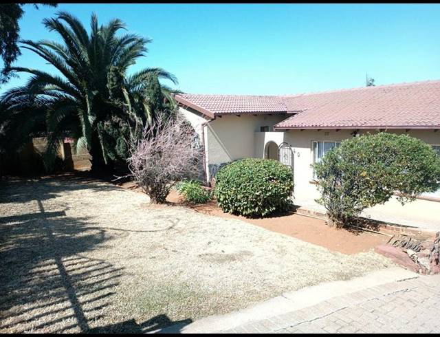 3 BEDROOM PROPERTY TO RENT IN LINDHAVEN